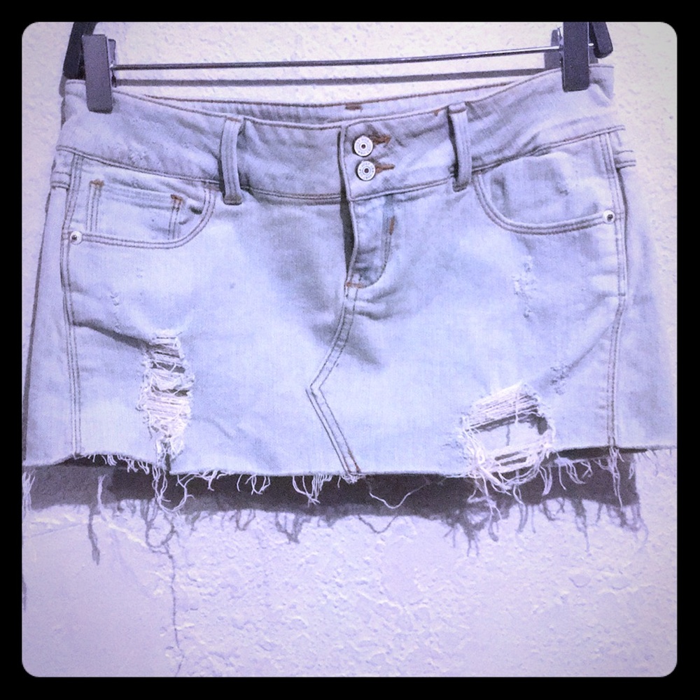 Tstain Washed low rise Denim Skirt !! 😍🕶